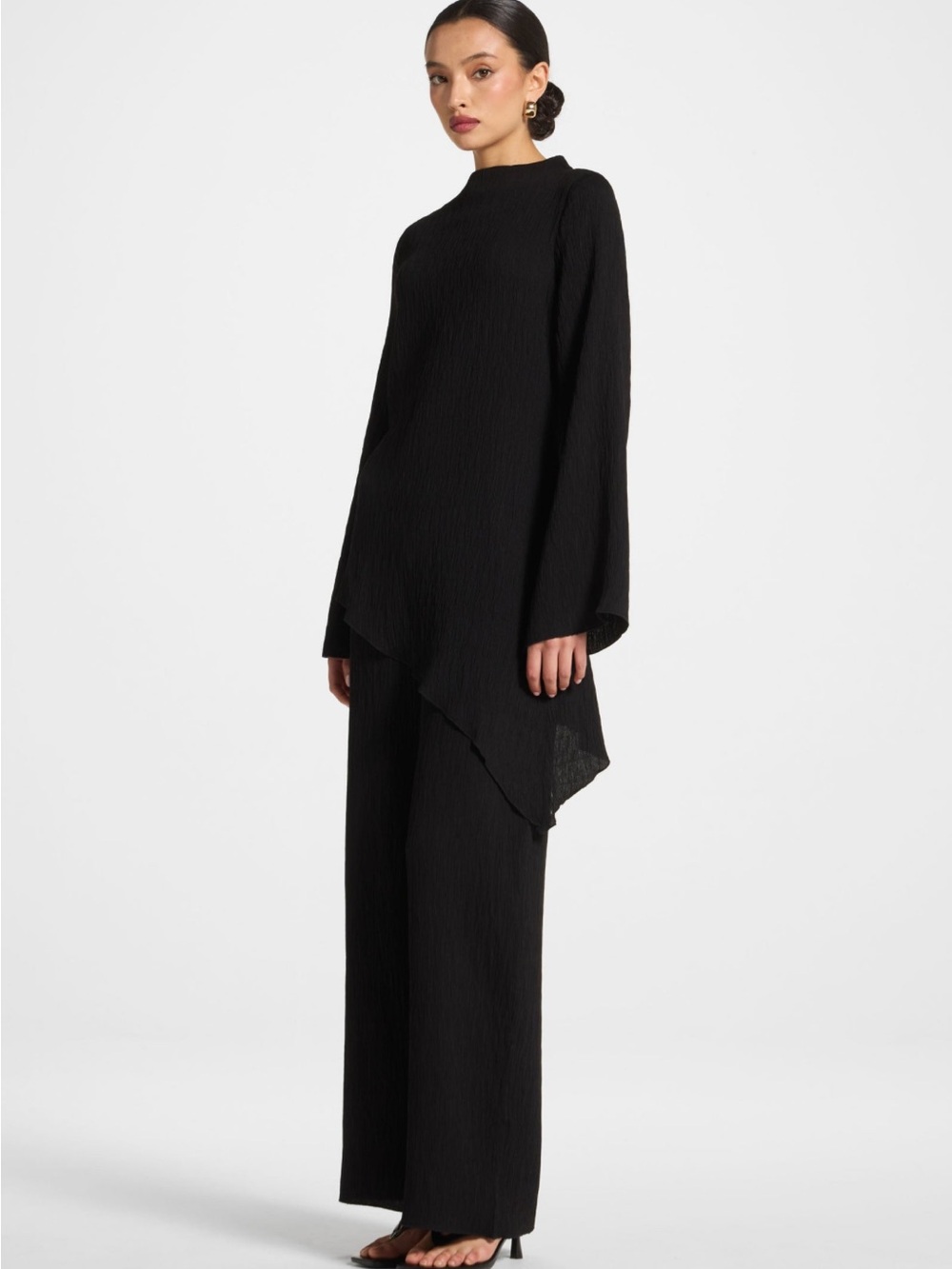 Black Asymmetric Long-Sleeve Tunic Dress